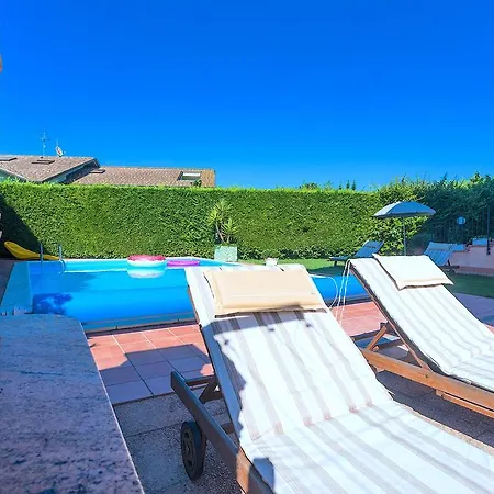 Bed & Breakfast La Di Paola *